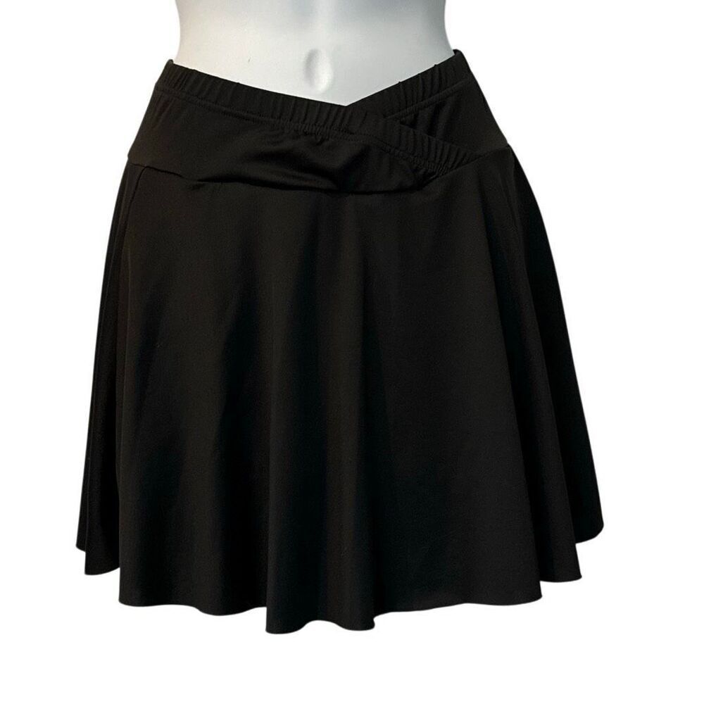SHEIN Black Flowy Skater Skirt with Built-In Shorts | Size S